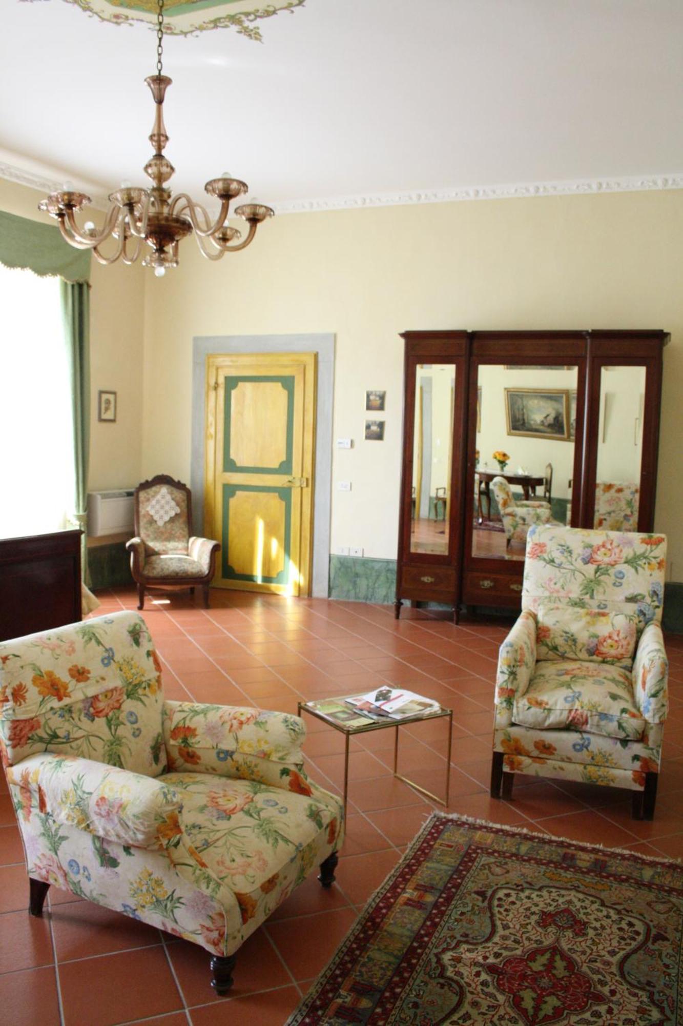 Hotel Palazzo Torriani Marradi Habitación foto